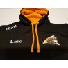 Sweat noir à capuche orange hurricane carp53