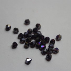 perle en verre ovale noire 4x3 mm