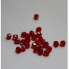 perle en verre ovale rouge à reflet 4x3 mm